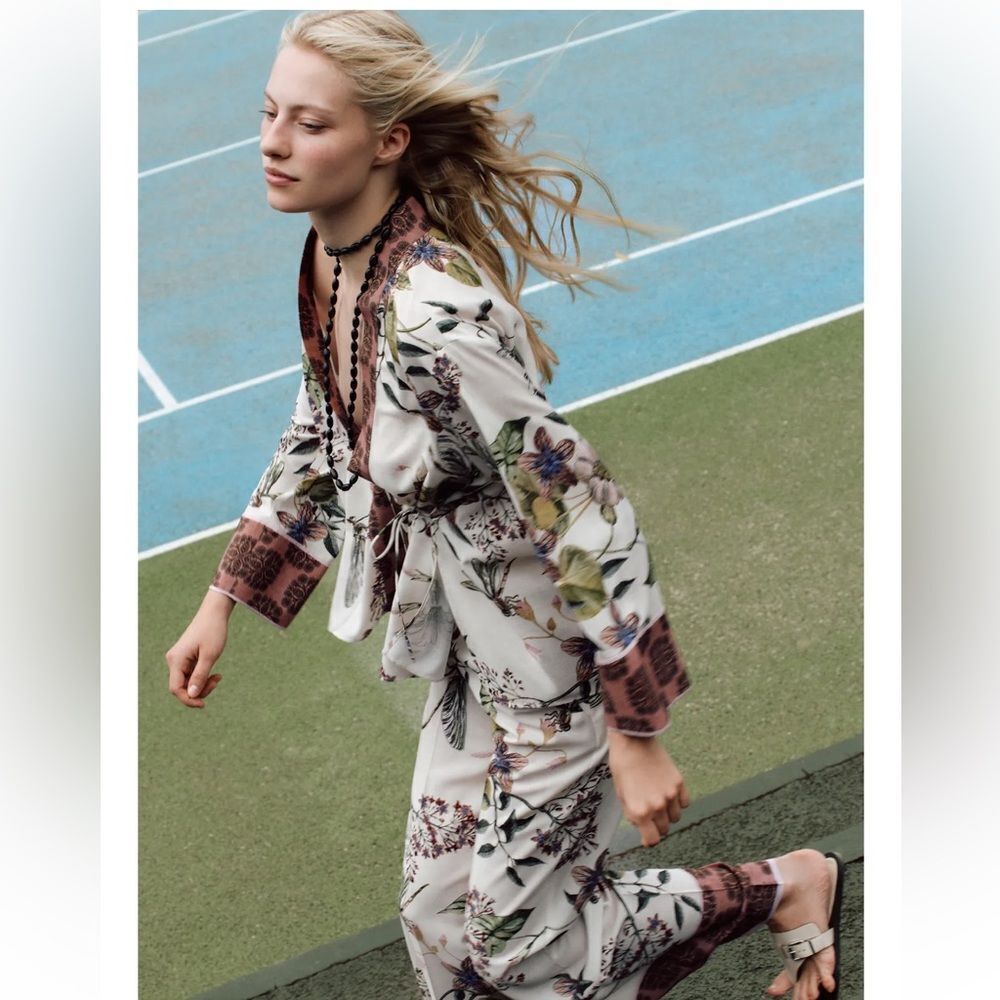 Zara floral print kimono shirt